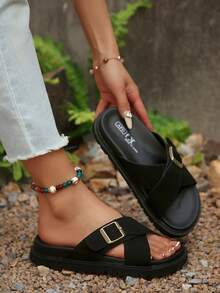 Women's Flat Slippers, New Summer Strap Crossover Buckle Black Beach Flip Flops, Outdoor Wear - Black - View 3