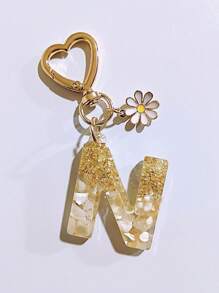 1pc Women's Beige Letter & Heart Tassel Resin Keychain, Creative Gifts For Friends, Casual & Cute Accessory Car Accessories Bag Charm Backpack For School Goth Y2k