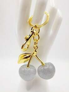 Llavero de cereza, colgante de fruta para decorar bolsos, mochilas, estilo coreano, accesorio de moda, regalo para mujeres, accesorios para el coche, gótico lindo, accesorios de Halloween, accesorios del Día del Maestro, cordones de identificación, accesorios para el coche, adornos para bolsos, regalos de Navidad, ideas de regalo para amigas y hermanas