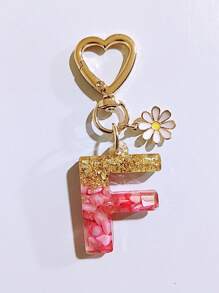 1pc Women's Beige Resin Letter Heart Shape Tassel Casual Cute Style Keychain, Creative Accessory Pendant Gift For Friends Car Accessories Bag Charm Backpack For School Goth Y2k