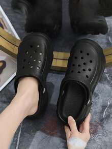 黑色