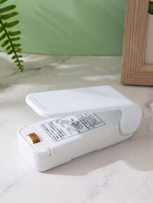 1 件迷你包装袋封口机，家用便携式封口工具婚礼派对礼品袋学校用品食品袋食品盒适用于糖果巧克力饼干等。