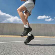 XTEP 跑步鞋男鞋春夏新款减震回弹运动鞋轻便舒适专业跑步鞋975219110056 - 黑 - 查看 8