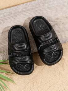 1 para dziecięcych letnich modnych, swobodnych sandałów EVA Outdoor Slip-On, oddychających, pustych, odpornych na zużycie, lekkich butów plażowych