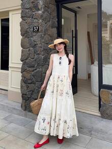 2025 New Summer French Style Sweet Craft Design Lace Patchwork Two-Tone Ditsy Floral Sleeveless Dress For Women,