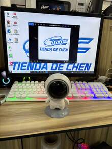 Rechargeable Astronaut Bluetooth Speaker - White - View 6