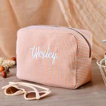 Túi đựng mỹ phẩm Bubble Chiffon phong cách Châu Âu & Mỹ, Túi đựng đồ vệ sinh thiết kế sọc, Túi đựng đồ du lịch phổ biến của Mississippi, Ngọt ngào & Tươi mát, Dễ thương & Đáng yêu, Tinh tế & Thanh lịch, Phong cách Anh cổ điển, Quà tặng Ngày lễ tình nhân, Quà tặng Ngày của Mẹ, Quà tặng trở lại trường, Quà tặng sinh nhật, Quà tặng cưới - Nhiều màu - Xem 2