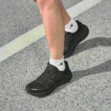 XTEP 跑步鞋男鞋春夏新款减震回弹运动鞋轻便舒适专业跑步鞋975219110056 - 黑 - 查看 9