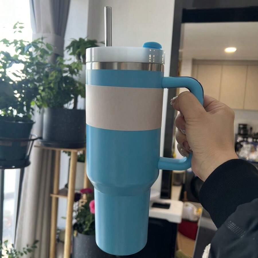 Large-Capacity 40-Ounce Stainless Steel Vacuum Insulated Cup Water Bottle, With A Handle Suction Cup And Leak-Proof Lid. It Has An Extremely Large Capacity And Is Suitable For Picnics, Summer Outings, Outdoor Activities, Camping, Dormitories, Yoga, Driving, Office Commutes, Teaching, Graduation Gifts, Teacher Gifts, Valentine's Day Gifts, Birthday Gifts, Thanksgiving Gifts, Christmas Gifts, Halloween Gifts, Halloween Party Gifts, Party Supplies, Etc. It Is Very Suitable For Various Beverages, Including Ice Water, Iced Tea Or Coffee, Iced Drinks And Hot Drinks. - Pu Cup Blue - View 1