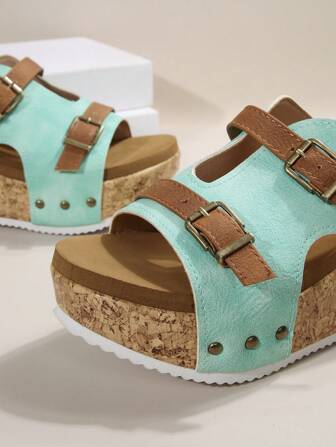 2025 Summer New European And American Fashion Double Buckle Rivet Decor Plus Size Wedge Thick Bottom Slide Sandals