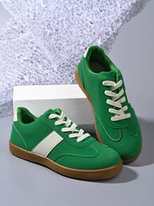 New Retro Classic American Green Outdoor Casual Skateboard Training Lace-Up Light Sport Versatile Commute Flat Shoes For Women, All Season - Retro Green - View 1