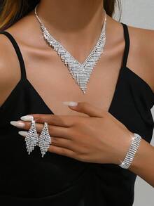 2024 New Bride Jewelry Set - Shimmering Crystal Tassel Earrings, Elegant Necklace, Bracelet & Ring, Suitable For Weddings, Banquets, Balls, Parties - Silver - View 23