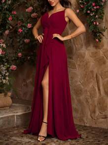 Robe maxi élégante pour demoiselle d'honneur ou mariée, avec col en V, fines bretelles, sans manches, fente haute, design plissé en forme A, mettant la silhouette en valeur, dans une couleur unie