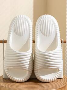 White Lightweight Flat EVA Simple Slippers For Couples, Comfortable Home/Bathroom Wear