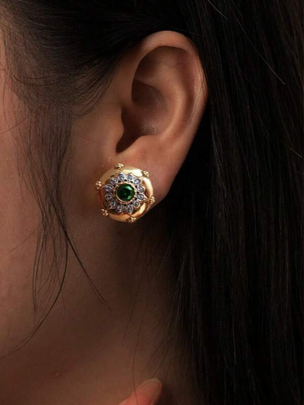 1 Pair Vintage Engraved Pattern Earrings With Green Cubic Zirconia Stone, Elegant Design For Women Everyday Wear