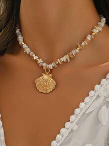 1pc Handmade Natural Stone Bead Necklace, Fashionable Boho Style Metal Seashell Pendant, Suitable For Daily Wear, Beach Vacation, And Dates - Gold - View 1