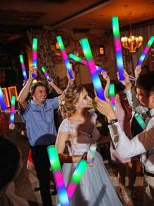 304PCS Foam Glow Stick, 3 Kinds Of Flash Mode Suitable, Glow Party Supplies, Suitable For Wedding Parties, Music Carnival, Birthday, Valentine's Day Party And Other Festive Atmosphere Decoration