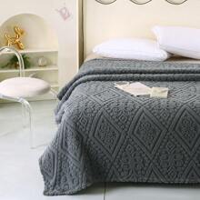 1 pièce Couverture grise toute saison à texture de taffetas jacquard de couleur unie à couche unique, couverture jacquard 3D en fibre de polyester de style moderne (sans taie d'oreiller incluse)