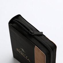 Biblia Con Cierre Portatil 12 Puntos RV1960 Imit Piel Negro Y Cafe Con Indice - Black - View 5