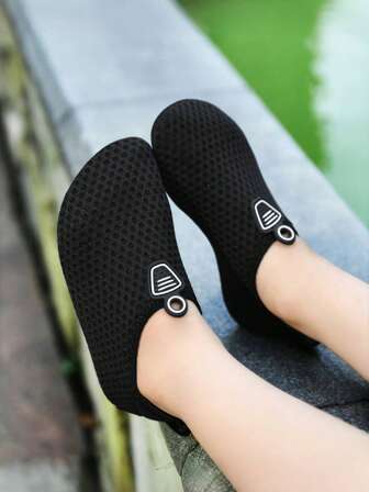 全新夏季儿童户外防滑轻便速干耐磨浮潜水上钓鱼鞋