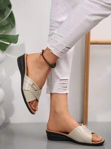 Women's Wedge Sandals, Casual Vacation Thick Sole Shoes, Shiny Rhinestone Decor, Comfortable Sandals - Beige - View 8