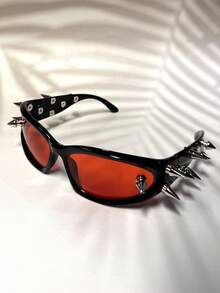 1 件女式小框朋克设计师原创铆钉全封闭科幻眼镜，重金属摇滚音乐节派对眼镜，复古风格厚个性化自拍眼镜，适合夏季海滩度假、户外、旅行 - 銀色 - 查看 26