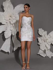 Bandage Dress With 3D Floral Sequin Accent, Sexy Bodycon Party Gown For European & American Style, White, Wedding Guest Dress, For Cocktail