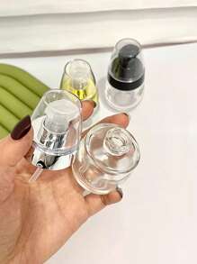 1 pieza Dispensador de cosméticos transparente portátil, Recipiente de cristal para lociones tipo presión, Envase de viaje para crema facial y desmaquillante, Perfecto para viajes, hogar, baño, Accesorios de almacenamiento de líquidos de viaje, Regalos para mujeres, mamá, amigos, Decoración del hogar y del baño, Decoración de otoño, Regreso a la escuela