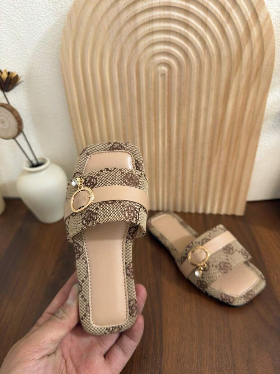 1 Pair Girl's Flower Decor Buckle Toe Open Slide Sandals, Fashion Vacation Lightweight Slip-On, Spring/Summer - Brown - View 1