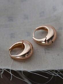1 Pair Minimalist Metal Geometric U-Shape Hoop Earrings, Smooth Ellipse Design Everyday Wear For Women