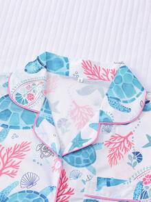 2 件套海龟与海洋元素印花女士睡衣套装，带翻领和纽扣的短袖衬衫和宽松弹力短裤，适合节日、派对、休闲户外和室内穿着，四季皆宜