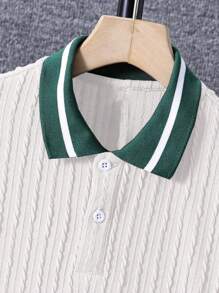 Set de 2 piezas de chándal informal para hombre, tejido de punto acanalado de color contrastante, suave y cómodo, conjunto de top y pantalones cortos esenciales, estilo minimalista elegante