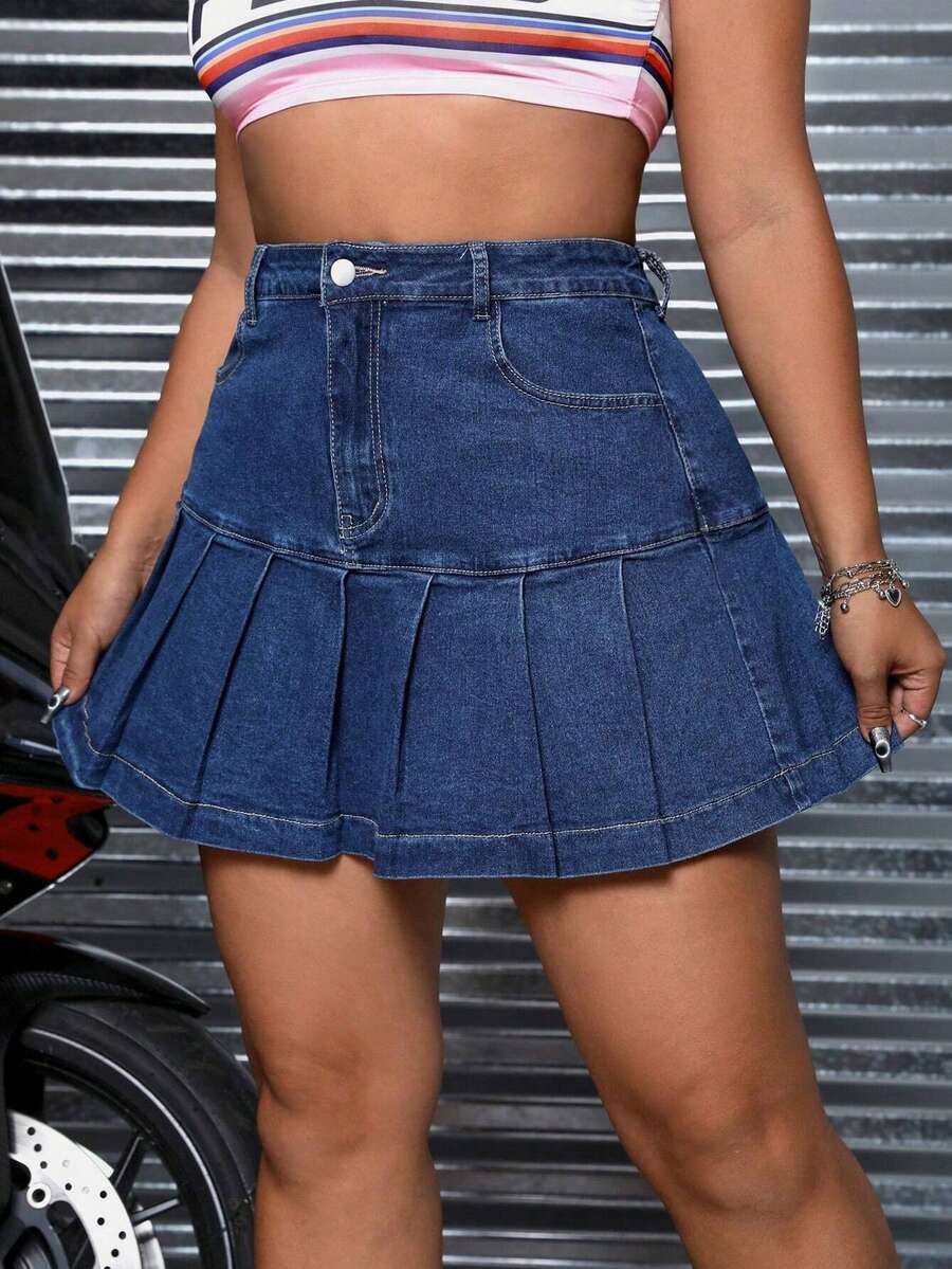 Falda vaquera vintage de mujer, falda corta plisada de estilo retro con aplicaciones de encaje y patchwork - Azul - Ver 1