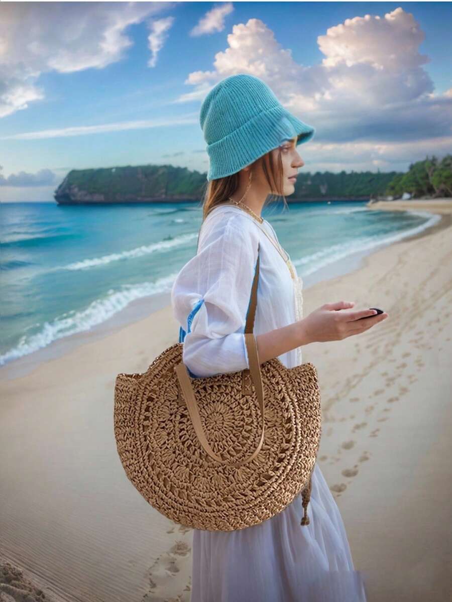Classic Woven Round Straw Shoulder Bag For Summer Vacation_voghion.com
