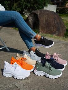 2025 Women Fashion Casual Sneakers, Lightweight Low-Top Lace-Up Sports Shoes For All Seasons, With Shock-Absorbing EVA Insole And PVC Sole, Solid Color, Flat Head, Machine Washable - White - View 3