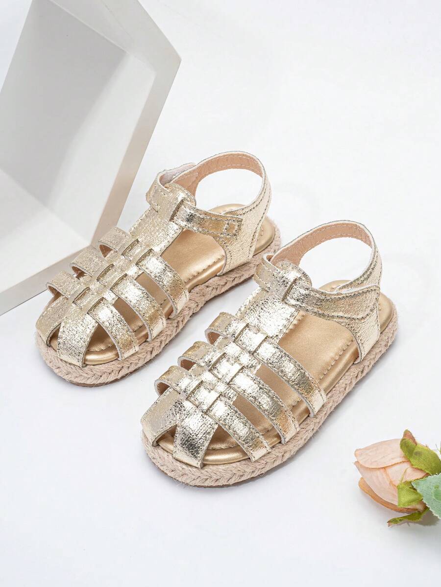 1 Pair Classic Gold Girls Shoes, Braided Design, Versatile & Fashionable, Cute Baby Sandals, Princess Style Toddler Shoes, Children Round Toe Soft Bottom Shoes, Suitable For Spring, Summer, Autumn - Gold - View 1