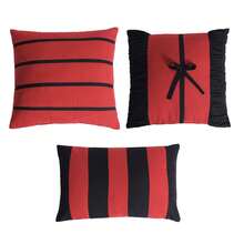 7 Pieces Comforter Set, Luxury Ruched Design Bed In A Bag For Bedroom, 1 Comforter, 2 Pillowcases, 3 Decor Pillows, 1 Bedskirt - 酒紅色 - 查看 5