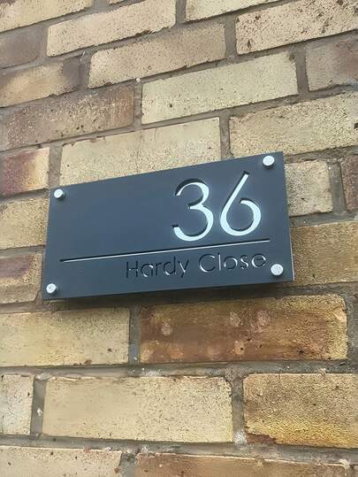 1pc Custom House Number, Modern 3D Engraved Double Layer Acrylic Customizable House Number Plate, Outdoor Street Address Sign, Durable Material, Elegant Design, Surface Mounted, Reusable, Multi-Purpose, Personalized, Suitable For Home Decoration, Wall Decoration, Street Decoration, Office Decoration,Souvenirs,Reusable,Adorable,High-Quality,Elegant Living,Artful Living