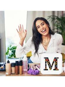 صندوق مجوهرات من الجلد الصناعي مزخرف بزهور مع 26 حرفًا، مناسب كهدية، مزود بأجزاء قابلة للإزالة وحجم محمول