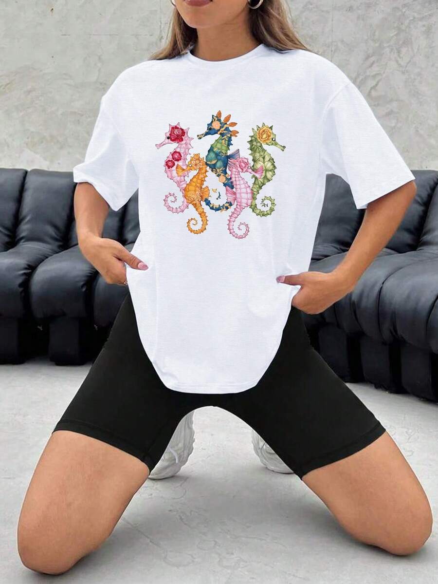 Floral Intricately Detailed Seahorses Women's Plus Size Sports Short Sleeve T-Shirt