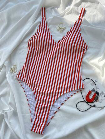 The 2026 New Red And White Striped Thick Shoulder Strap Adjustable Elegant Beach Swimming Pool Vacation Women's One-Piece Swimsuit