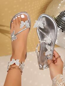 Sandali piatti da donna con decorazioni a farfalla con cristalli, sandali estivi casual da spiaggia a punta aperta, design classico a righe, in materiale PU di colore metallico, ideali per feste, pendolarismo, resort balneari