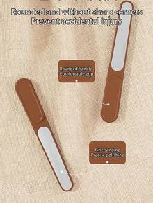 5件套棕色婴儿指甲护理套装卡通便携设计指甲剪、指甲钳、鼻镊指甲锉收纳盒圆形刀片防止意外受伤专业婴儿设计带指甲钳带碎屑收集功能PP+不锈钢材质