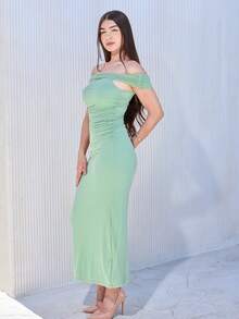 Andrea Bello Off Shoulder Solid Color Elegant Banquet Knitted Dress - Mint Green - View 4