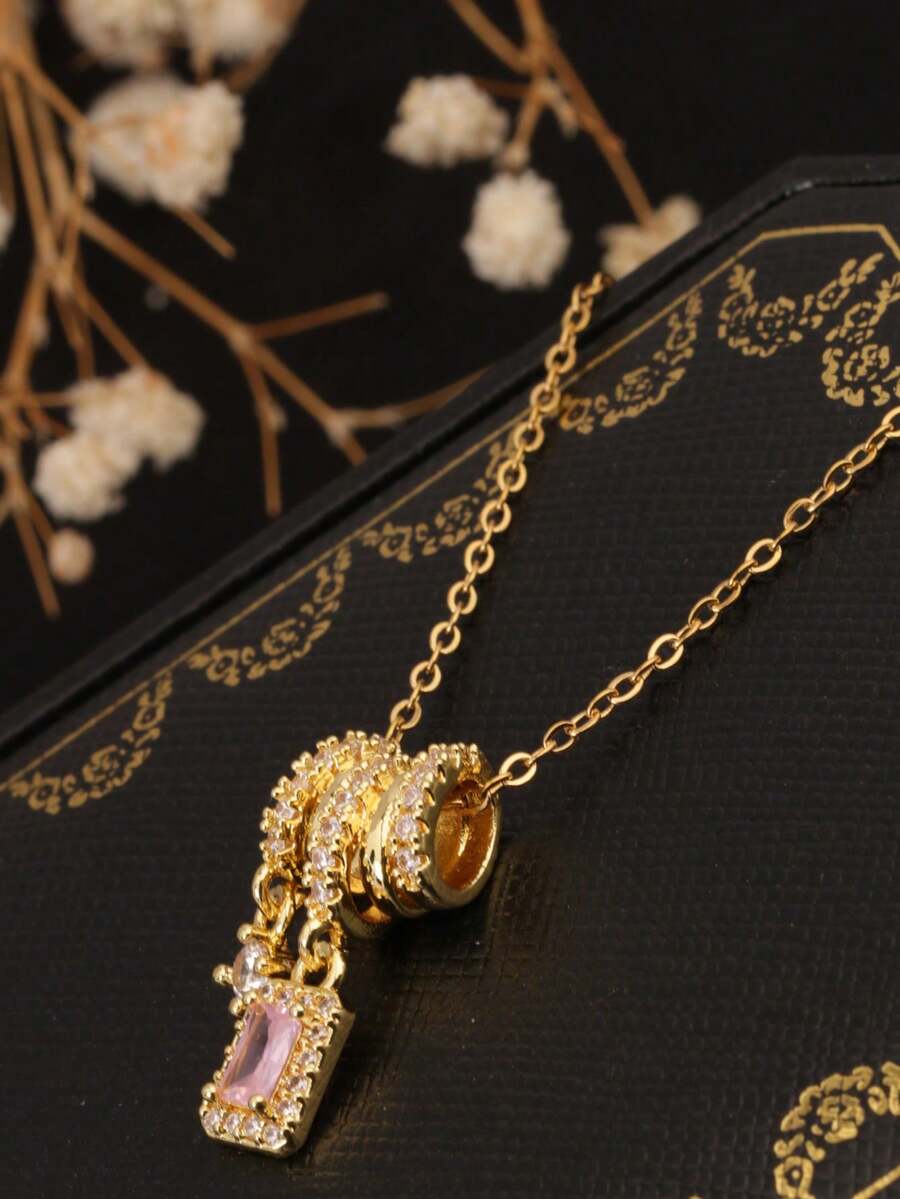 1pc 18K Gold Stainless Steel Chain Tassel Square Pendant Necklace For Women, Sweet & Chic Minimalist Design, Suitable For Daily Office Wear, Gift