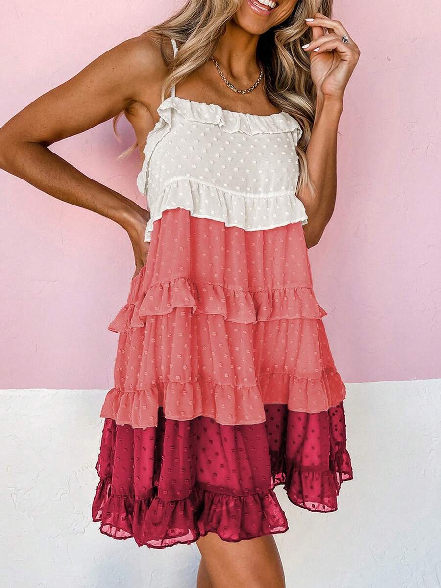 Acelitt 渐变对比渐变色瑞士圆点褶皱多层迷你连衣裙