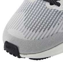 Nike AIR ZOOM PEGASUS 39 男鞋，轻便透气休闲鞋，减震耐磨跑步鞋，DH4071-004 - 黑/帆白/幻影灰 - 查看 9