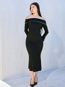 Andrea Bello Women's Ruffled Sleeves & Fish Tail Style Bodycon Dress With Color Block Details And Off Shoulder Design With Sleeves - Black - View 1