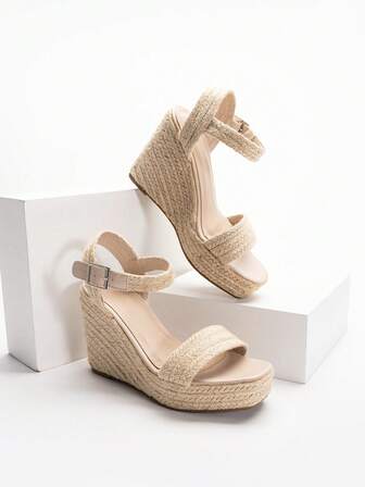 全新春夏时尚厚底绳底鞋，厚底露趾单扣防水优雅凉鞋