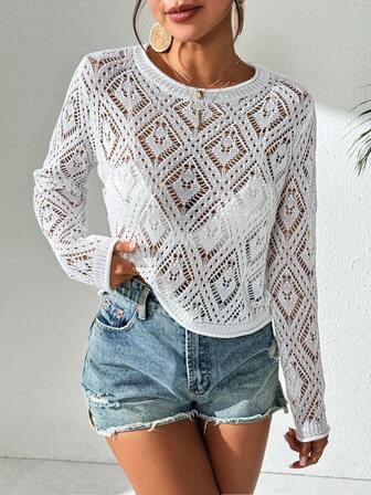 Women's Solid Color Elegant Hollow Diamond Plaid Knit Sweater
